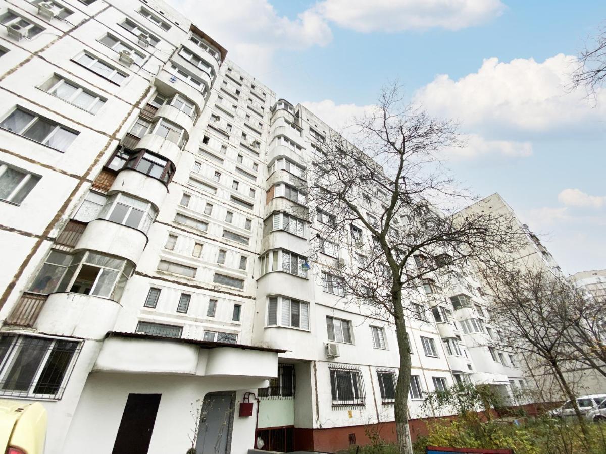 Bright Luxury Apartment Near Center キシナウ エクステリア 写真